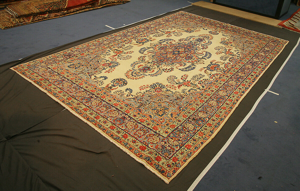 Semi-Antique Persian Kerman Carpet n°:56218764